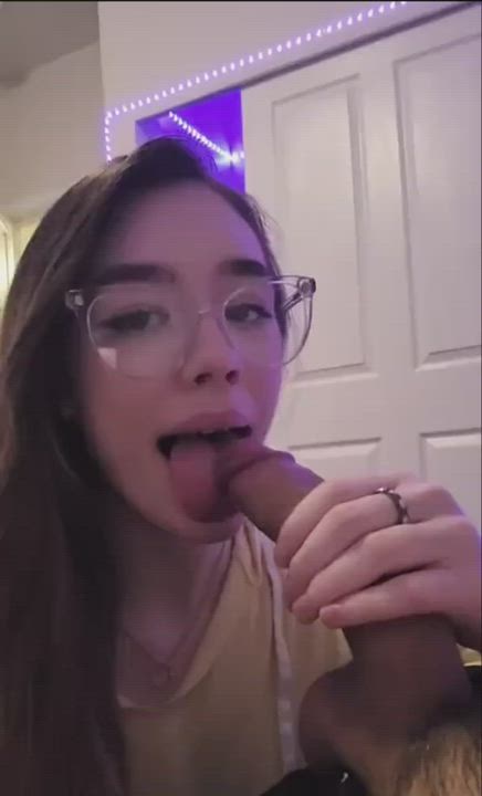 Amateur Bed Sex Blowjob Cute Girlfriend Glasses gif