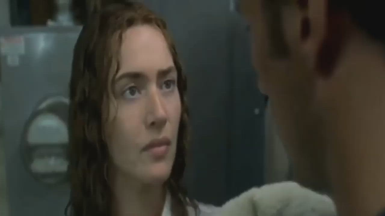 Kate Winslet gif