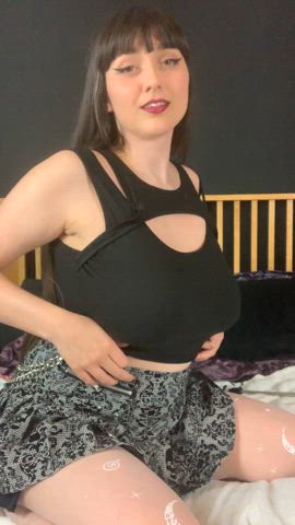 Imagine lying under me ready to receive a face full of these fat tits