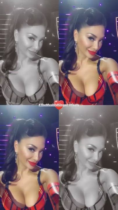 Big Tits Cleavage Nicole Scherzinger gif