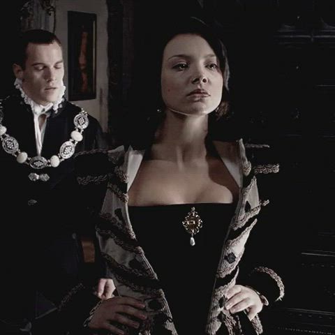 busty cleavage natalie dormer gif