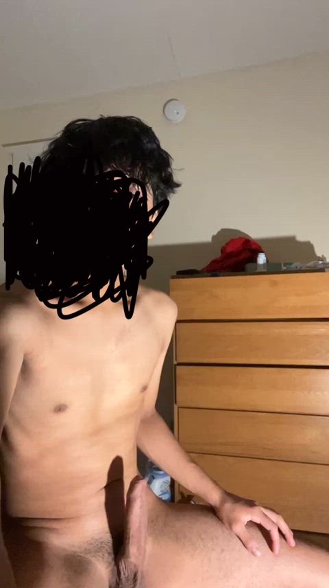 College Latino boy needs a hand