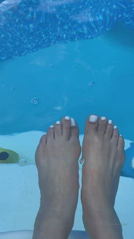 ebony feet feet fetish wet gif