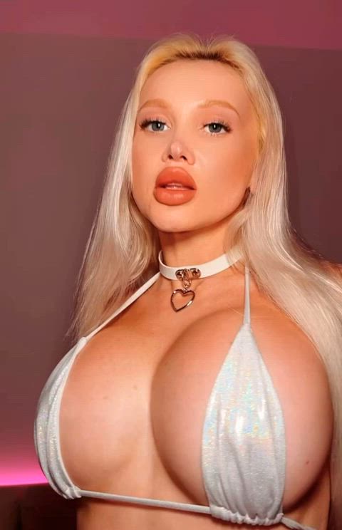 bimbo bimbofication blonde boobs fake fake boobs fake tits onlyfans tiktok tits gif