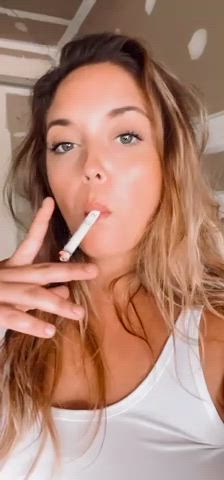 milf smoking women gif