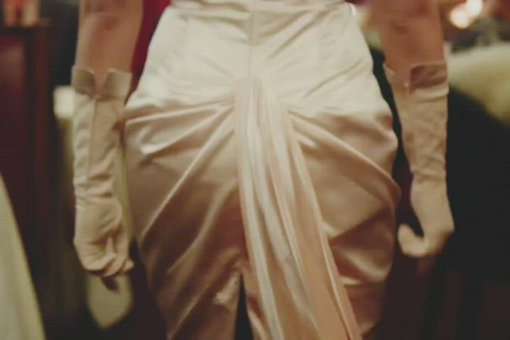 Ass Blonde Bubble Butt Busty Celebrity Hourglass Scarlett Johansson gif