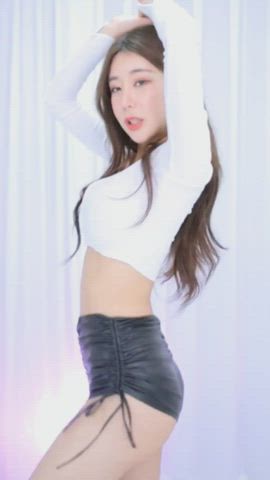 asian camgirl dancing korean gif