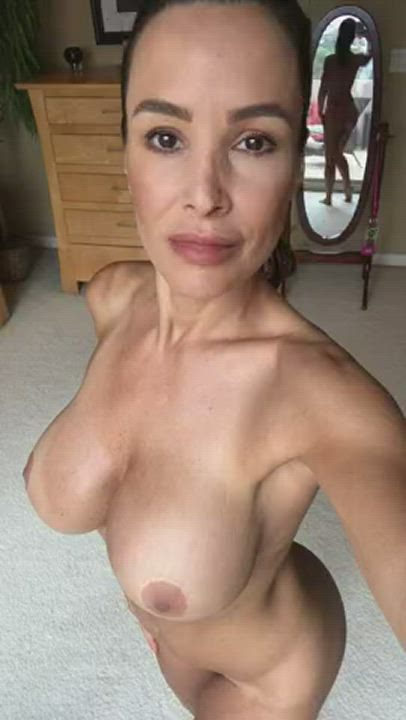 Big Tits Lisa Ann Shower gif