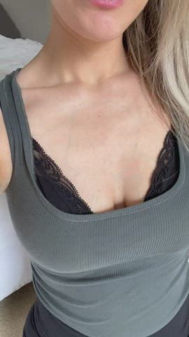 Would you fuck a married mom like me? Be honest guys…