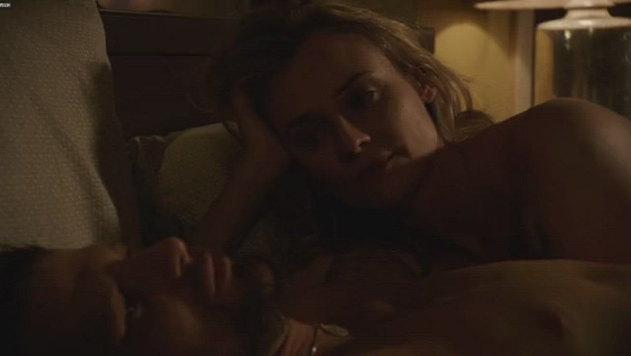 Diane Kruger Sideboob - The Bridge (2014)