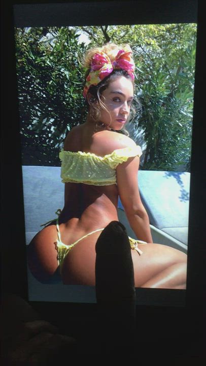 Sommer Ray tributes are so underrated