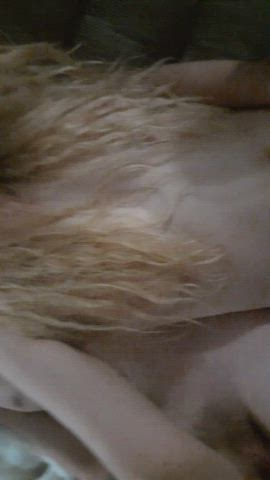 Fingering Pussy Real Couple gif