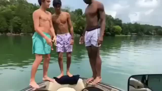 Boat Jump Fail
