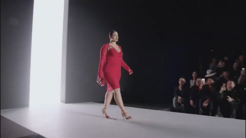 ashley graham celebrity milf pawg gif