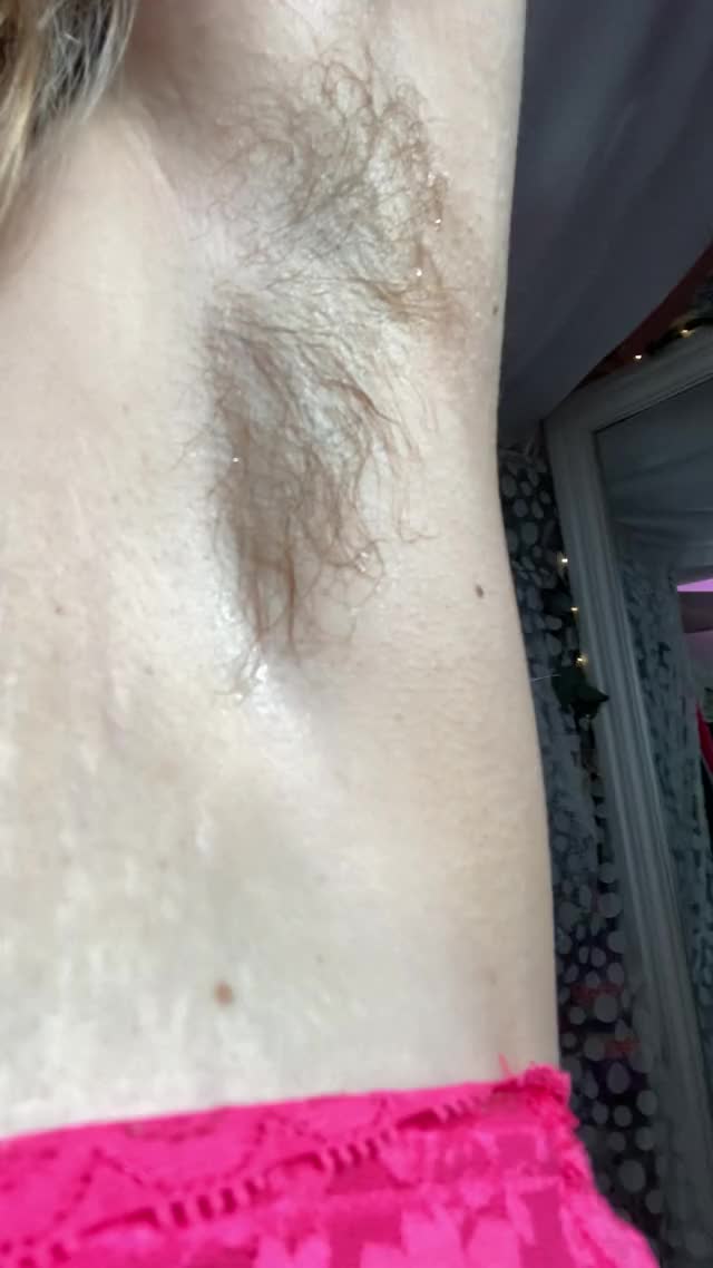 Hairy sweaty armpits