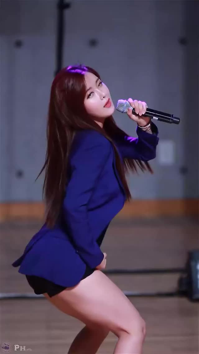 150510 Hyunyoung kick (A) loop