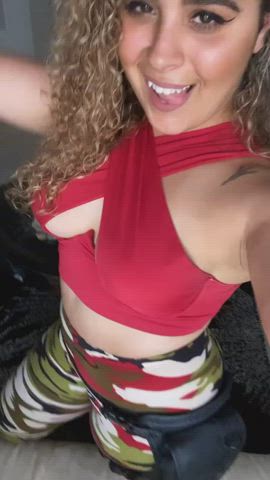 curly hair gamer girl thick tit worship gif