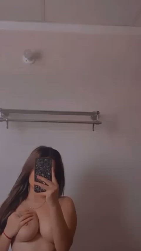 amateur big tits boobs hindi homemade indian natural tits onlyfans teen tits gif