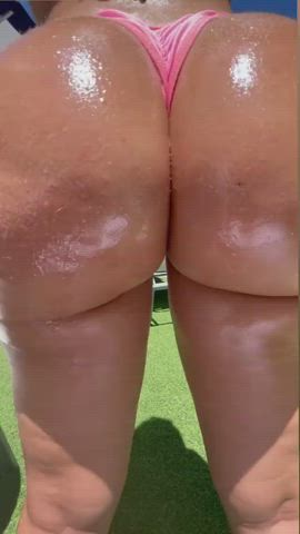 Big Ass Booty Oiled Pawg gif
