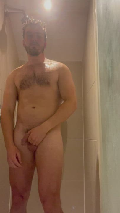 Would you get naughty with me in the shower?