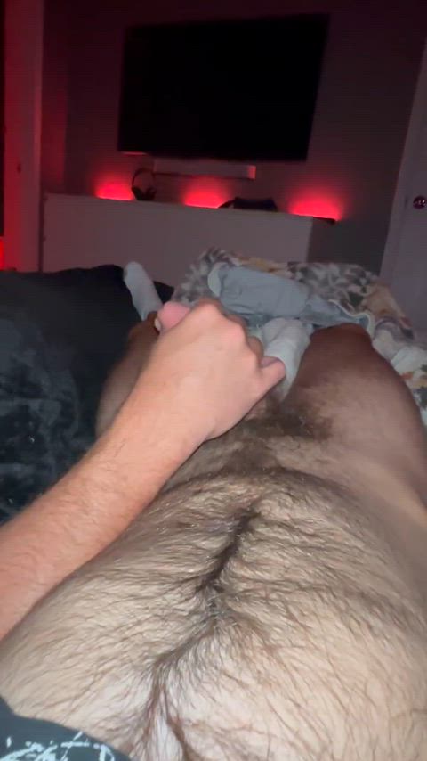 my boyfriend giving me a handjob this evening 🥰