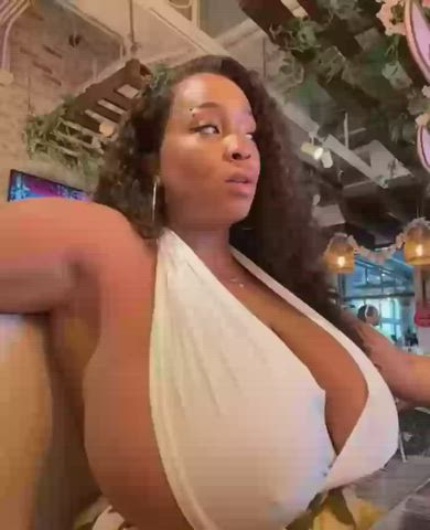 big tits boobs ebony nipslip voyeur gif