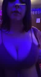 Titty drop