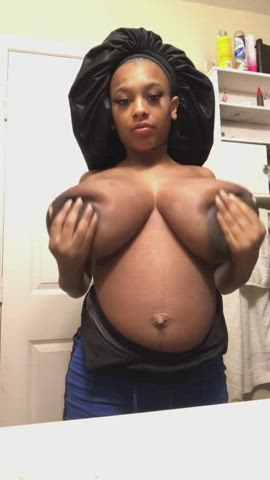 Areolas Bathroom Big Tits Ebony Huge Tits Natural Natural Tits Pregnant Tits gif