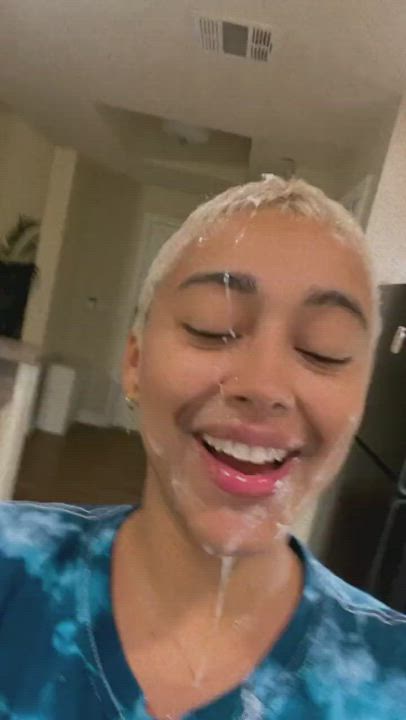 She Got Nut on Her Face