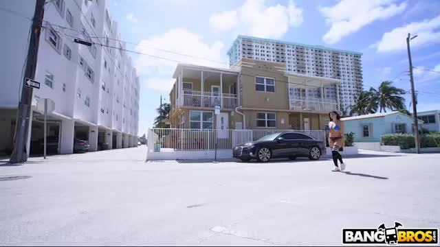 Cajun Sensation Fucks In Miami