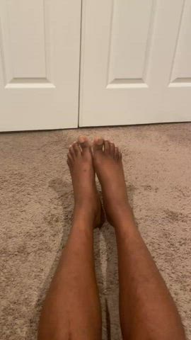 ebony feet feet fetish tease toes gif