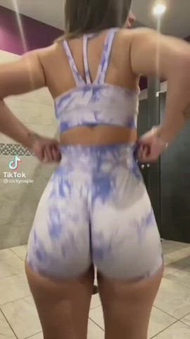 Perfect Juicy Pawg Bouncing