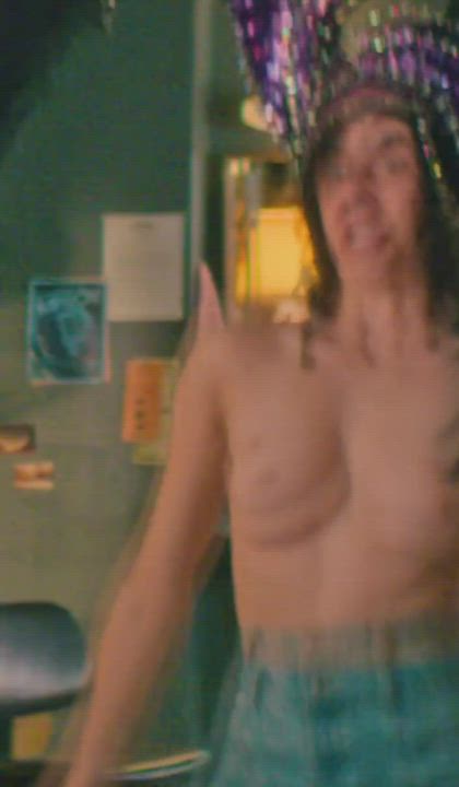 Alison Brie Naked Nude gif