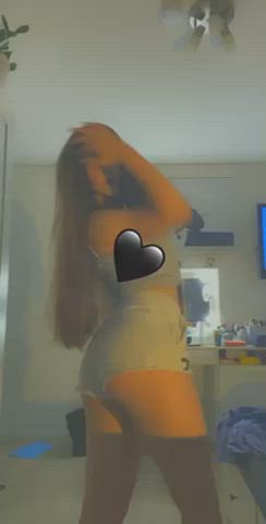 amateur ass big ass brunette dancing teen teens gif