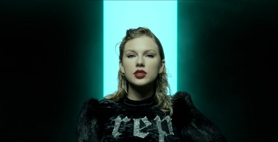 celebrity female taylor swift gif