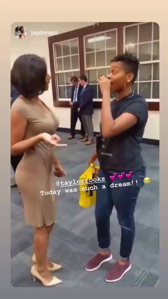 Taylor Rooks IG Live