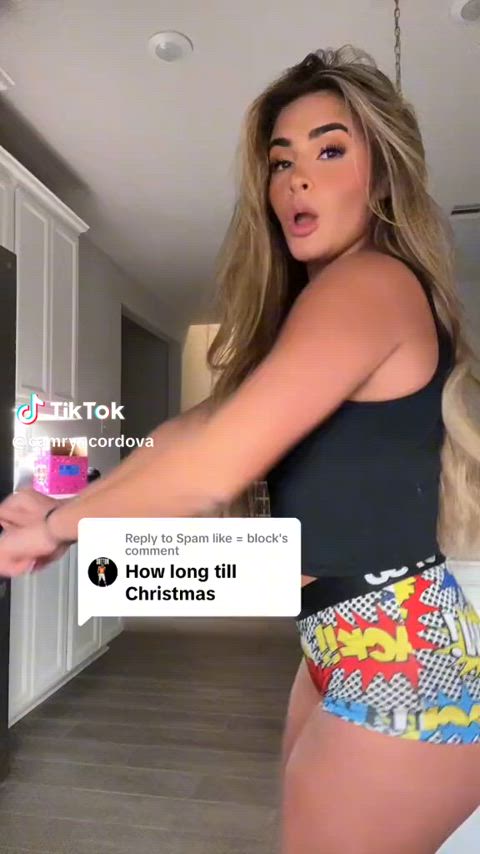 amateur big ass tease teen tiktok gif