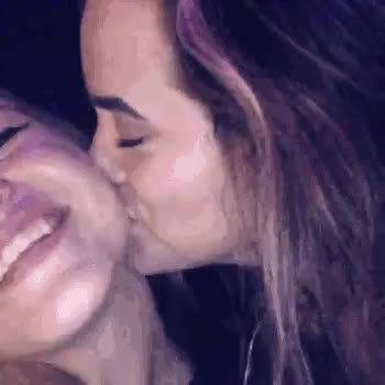 Kissing Lesbian gif