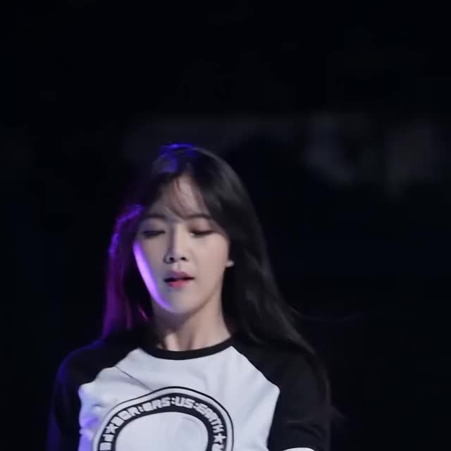 140905 Hyunyoung tongue (Mach) crop