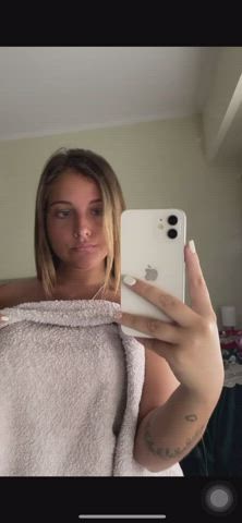 20 ? I am very interactive with fans ? Many PHOTOS and VIDEOS. B/G - BJ - Cumshots