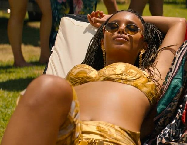 armpits babe bikini celebrity female glasses gif