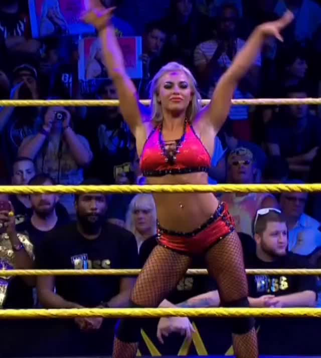 dana brooke