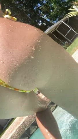 Booty is even better when its wet fresh out the pool!