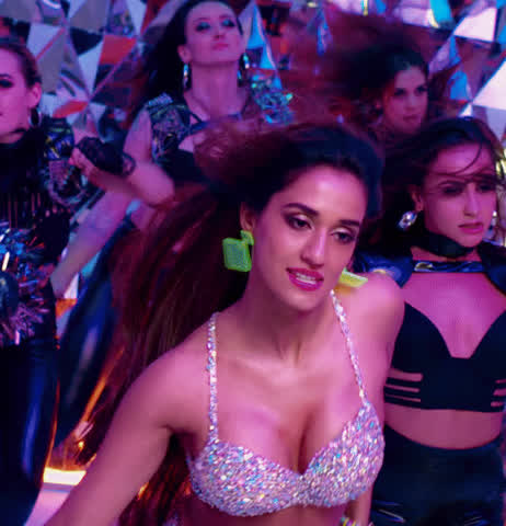 Disha Patani Dancing Video