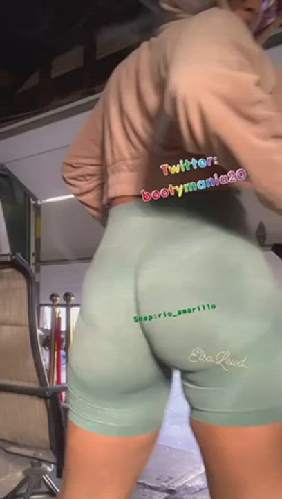 Ebony Thick Twerking gif