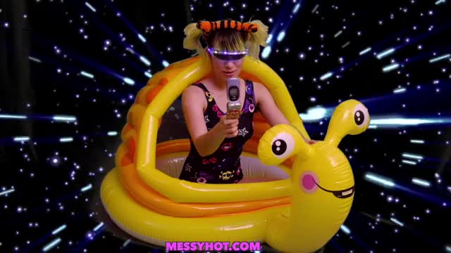 UltraHappy snail spaceship slime