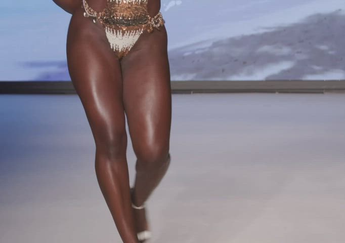 big ass ebony model swimsuit thick gif