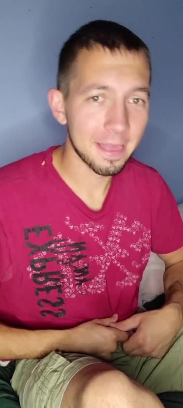Bro strips down, fucks a fleshlight and busts