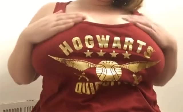 Hogwarts fan pop them out.