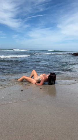 amateur beach milf nude tits exposed-in-public mature-over-50 gif